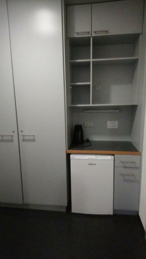 Hostal & Letov Praga
